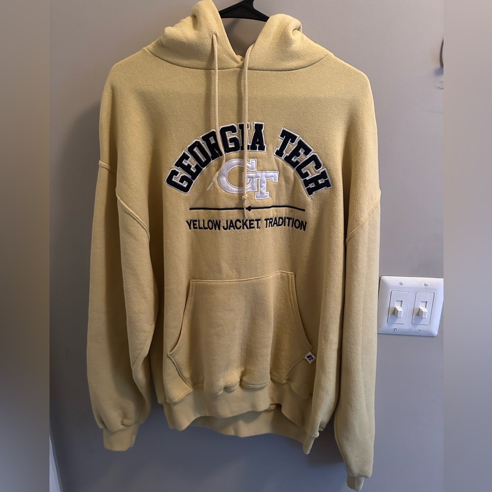 Georgia Tech Yellow Jacket hoodie; size M